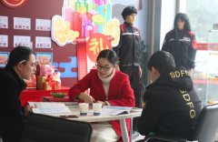 <b><b>名师解疑惑，校长发红包--杭州万通报名火热进行</b></b>